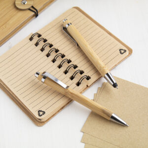 Kugelschreiber aus Bambusmaterial